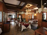 Hotel Maria Cristina Hotels near San Rafael