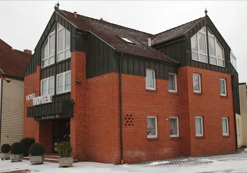 Einfelder Hof Garni Hotel a Neumuenster