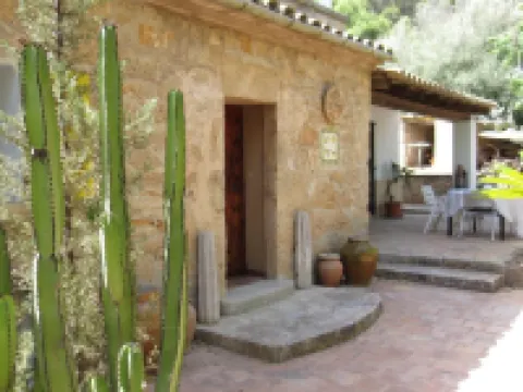 卡塔利娜韋拉酒店