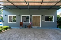 3 bdrs, close to beach & Marino Ballena National Park!