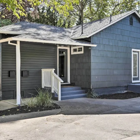 Boho-Chic Folsom Retreat Walkable Location!
