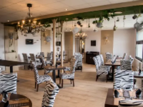 Logis Hôtel la Bastide des Oliviers Hotels in Monflanquin