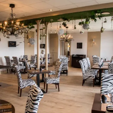 Logis Hôtel la Bastide des Oliviers