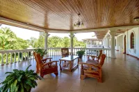 Hotel Los Higuerones Hotels in Paso Canoas