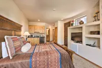 Torreon Townhome w/ Balcony: Hike, Fish & Unwind! - صديق للحيوانات الاليفة