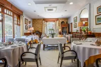 Logis Hotel & Restaurant Bergeret Sport Hotels in Hendaye