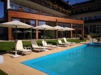 Hotel & Restaurant Wittelsbacher Hof - Pools