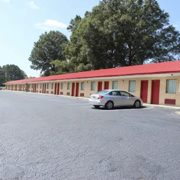 Landsford Inn