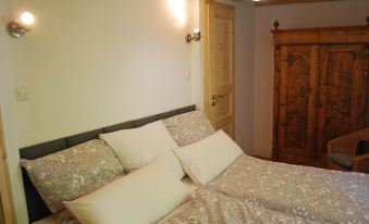 Chic Apartment in Thuringia with Sauna
