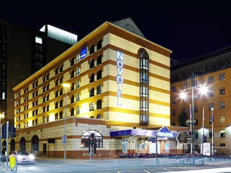 Novotel Birmingham Centre Отели в г. Бирмингем