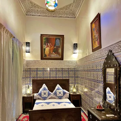 Riad Dar Guennoun Hotels near Bab Boujloud