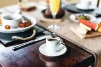 The Lodge at Jaguar Reef - breakfast