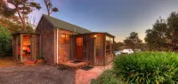 Stanley Lakeside Spa Cabins Hotels in Стенлі