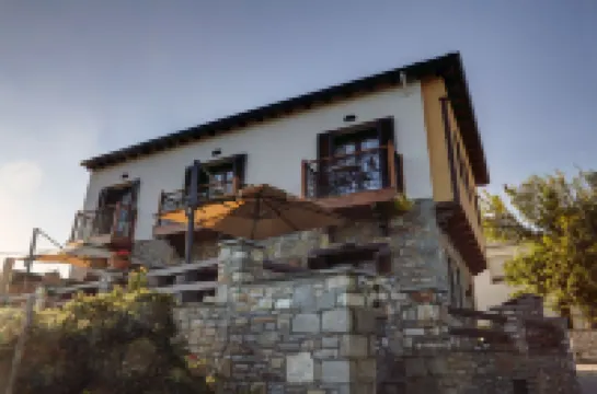 엘라이온 테라 부티크 게스트하우스