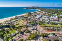 Bayside Court Apartments