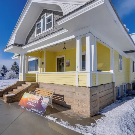 Cozy Historic Home w/ Games, Near Bryce Canyon!