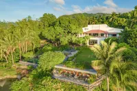 Nuuk Taal Lake Hotels in Laurel