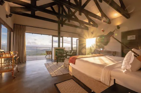 Zulu Rock Lodge - Babanango Game Reserve Отели в г. Zululand DC