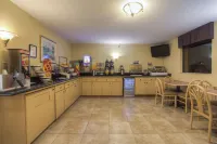 Quality Inn & Suites St Augustine Beach Area - Desayuno