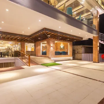 Dream International Hotel