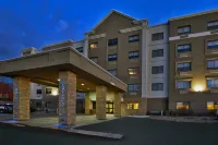 Holiday Inn Express Sault Ste. Marie Hotels near Walgreens