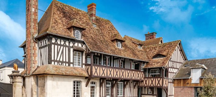 Le Manoir des Chevaux dorés Hotels in Eure