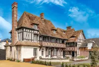 Le Manoir des Chevaux dorés Hotel di 