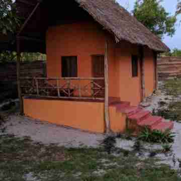 Kilindoni Sea View Bungalows Hotel Exterior