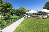 Le Finestre Sul Lago Hotels in Провінція Форлі-Чезена