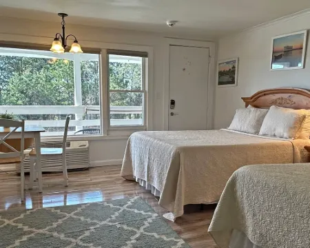 Island Inn Hotels in Oak Bluffs