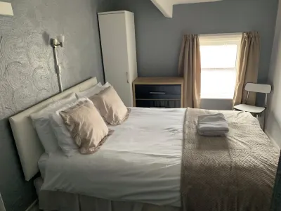 Somerville Hotel