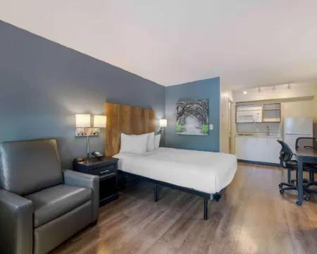 เอ็กซ์เทนเด็ดสเตย์ อเมริกา สวีท สนามบินไมอามี โดราล โรงแรมในดอรัล