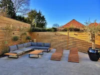 Wesleyan House - 3 stjerner