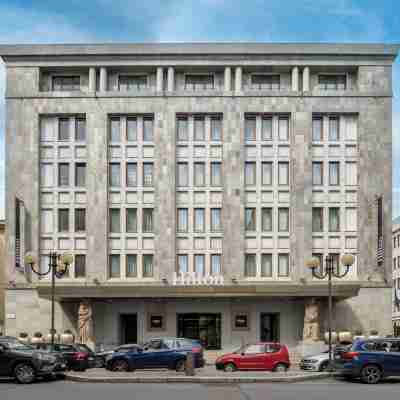 Hilton Turin Centre Hotel Exterior