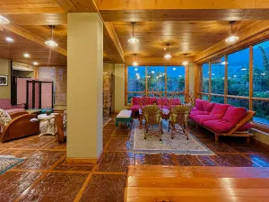 Hotel Nadis
