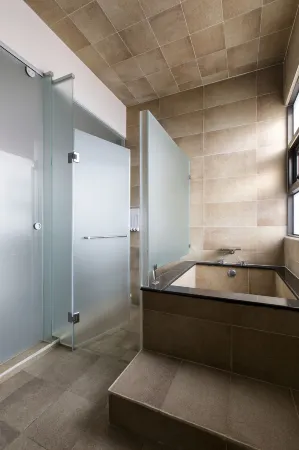 Spring Villa Отели рядом с достопримечательностью «Национальный пейзаж Чуйху»