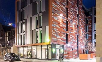 Hub by Premier Inn Edinburgh (Royal Mile)