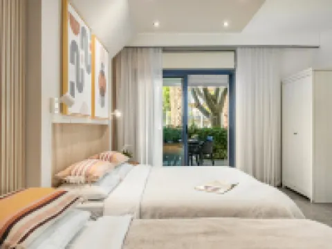 Royal Park Resort 11 エイラートのホテル