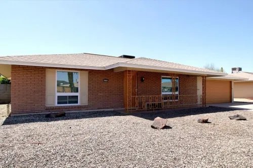 Peaceful Sun City Retreat w/ Patio + Fun Arcade Sleeps 4