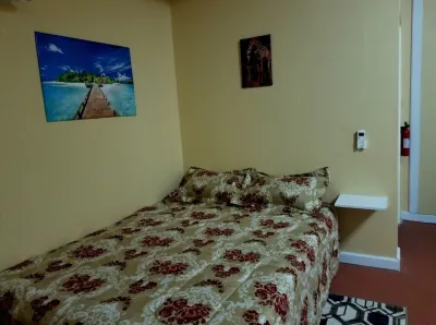 Careffe Suites - 5 mins drive to Rodney Bay Village  호텔