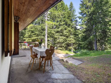 Larice Отели в г. Мезокко