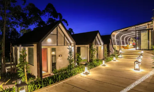 Sunsetfalls Gardens and Resort