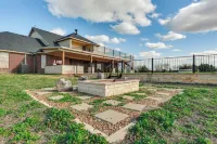 The Oasis Ranch 20-Acre Ranch in Whitewright!