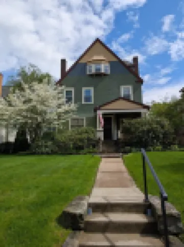 Williams House - 6-Bedroom Victorian Retreat & River Trailhead Hotels in Venango County