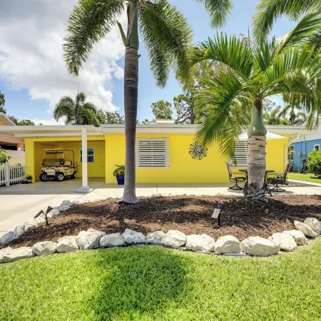 2 Mi to Bradenton Beach: Water-View Home w/ BBQ