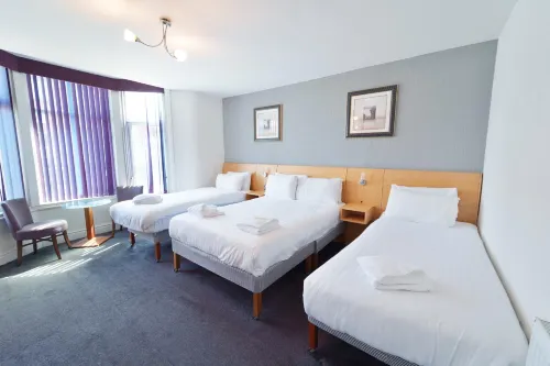 The Royal Alexandra Hotel by Compass Hospitality - 3 estrellas