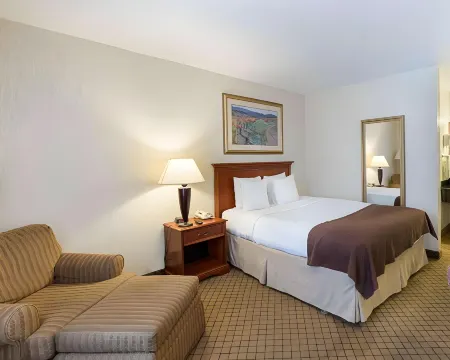 GreenTree Hotel & Extended Stay I-10 Fwy Houston, Channelview, Baytown