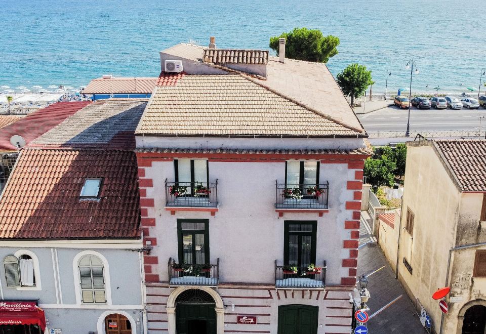 Harmonia Home Capitello - Housity