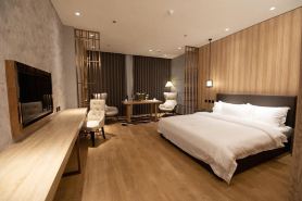 Lotus Blu Hotel Naga