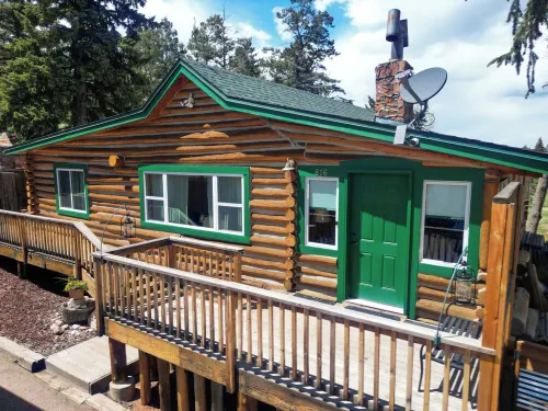 Mountain Getaway Cabin Steps from Dwtn. W.P.: Hike, Bike, Fish & Enjoy 338570 - 3-Star